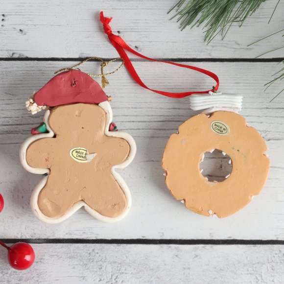 CMI/Henton Christmas Ornaments - Set of 2 - Gingerbread Man and a Cookie - Picture 2 of 2